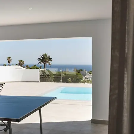 빌라 Luxury Mojones Stunning Seaviews Large Terraces & Private Pool