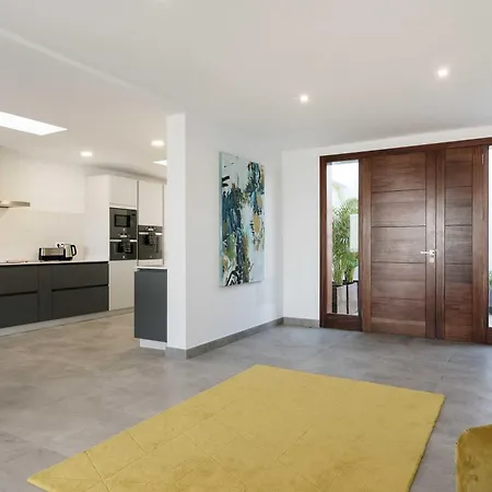 Luxury Mojones Stunning Seaviews Large Terraces & Private Pool 蒂亚斯